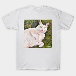 White Cat on Grass T-Shirt